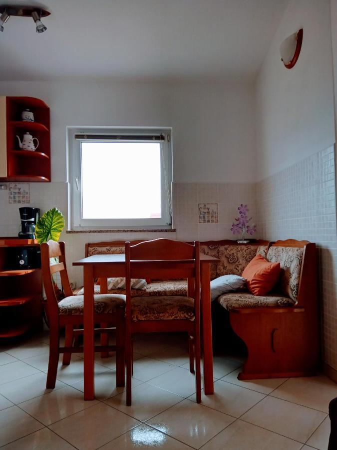 Apartmani Nikolina Ražanac Exteriér fotografie